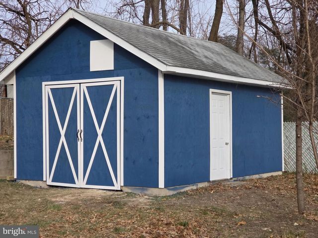 1402 VALLEY CREEK RD, Severn, MD 21144