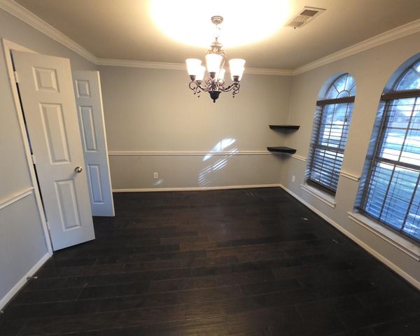 4510 W Thunderwood Circle, Fresno, TX 77545