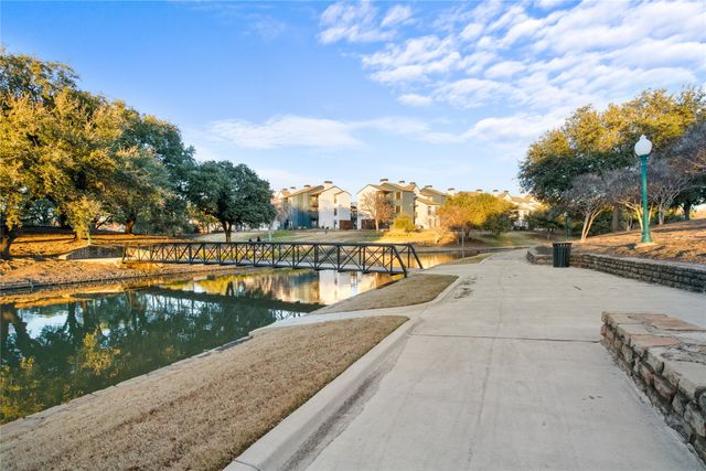 677 Cimarron Trail 677, Irving, TX 75063
