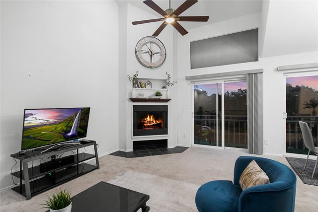 677 Cimarron Trail 677, Irving, TX 75063