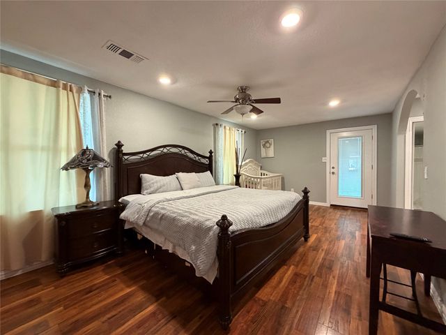 7024 Red Bud Lane, Fort Worth, TX 76135