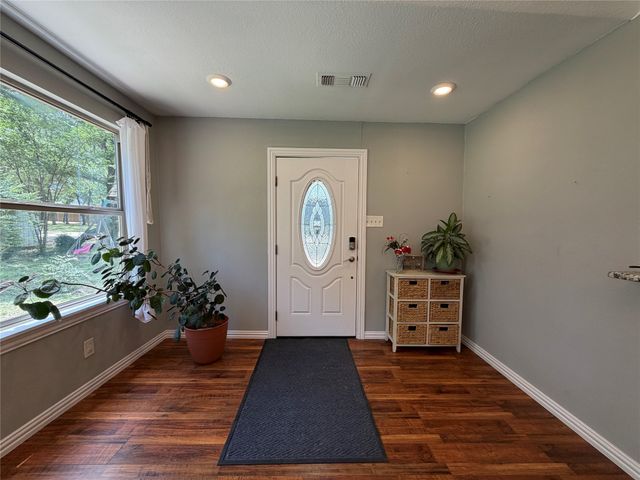 7024 Red Bud Lane, Fort Worth, TX 76135