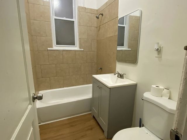 6618 S MARQUETTE Road, Chicago, IL 60637