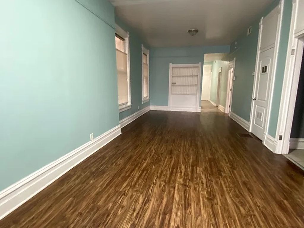 6618 S MARQUETTE Road, Chicago, IL 60637 — photo 2