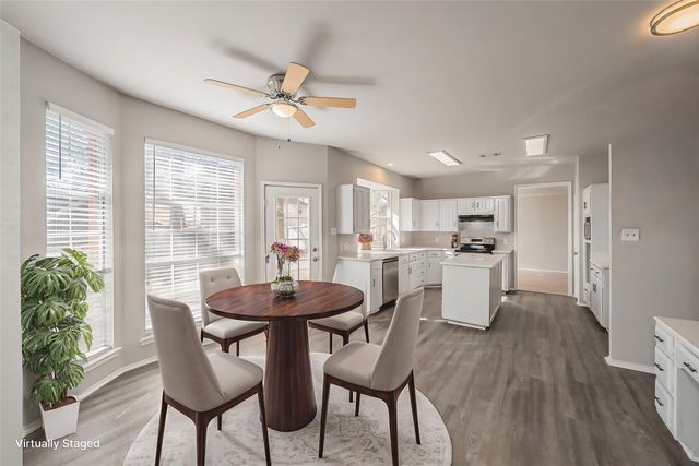 1803 Haydenbend Circle, Grapevine, TX 76051