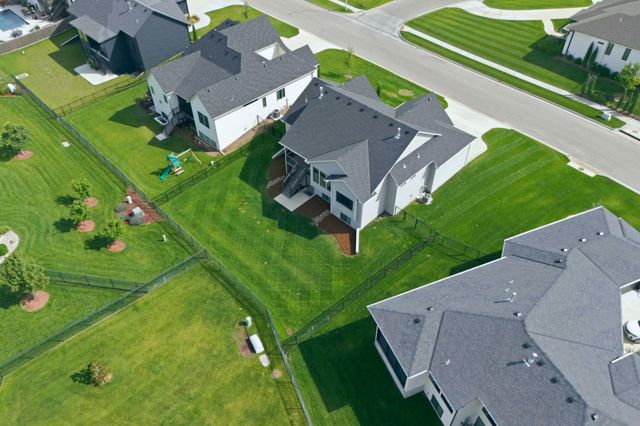 3609 N Bristol St, Wichita, KS 67226