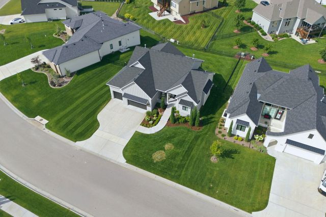 3609 N Bristol St, Wichita, KS 67226