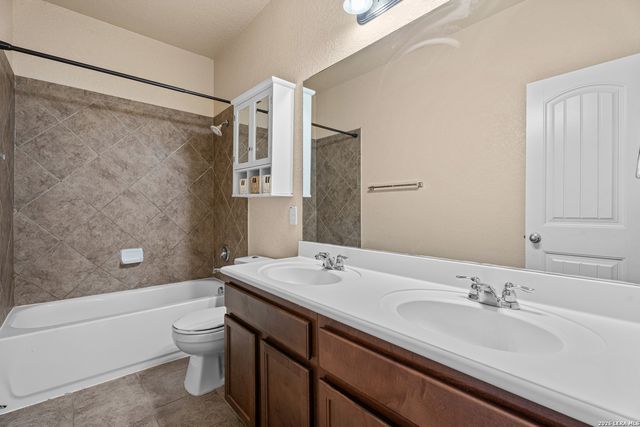 129 Enchanted View, Cibolo, TX 78108