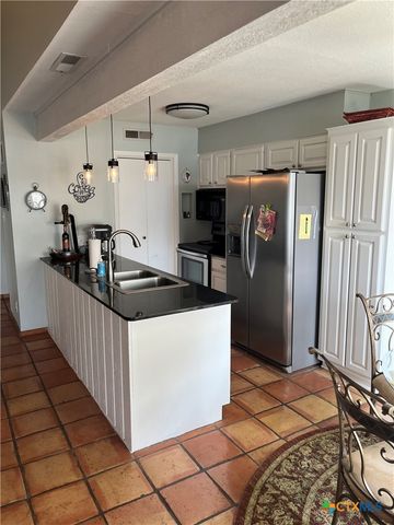 103 Island Drive 8, Horseshoe Bay, TX 78657