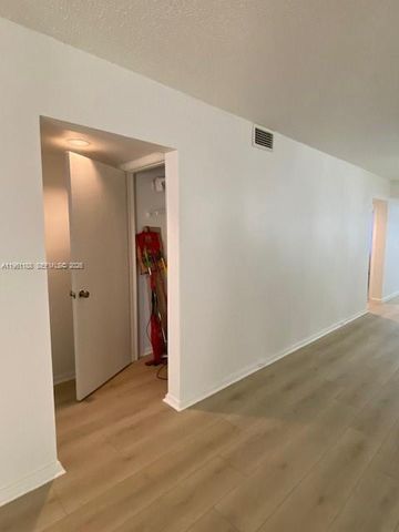 3305 Aruba Way B1, Coconut Creek, FL 33066