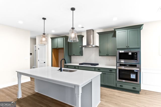 310 Air View Drive, Warner Robins, GA 31093