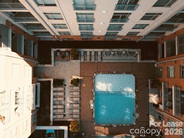 425 W Trade Street 2DR, Charlotte, NC 28203