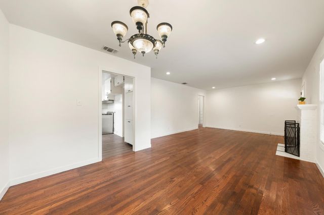 5640 33rd Ave, Sacramento, CA 95824