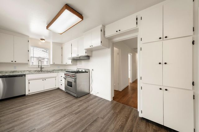 5640 33rd Ave, Sacramento, CA 95824