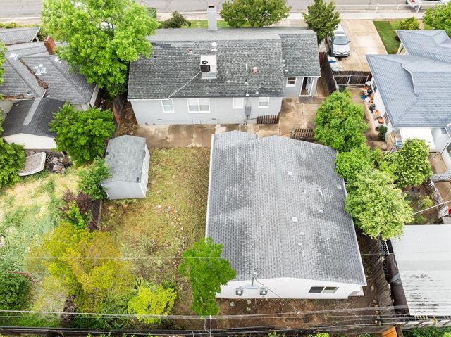 5640 33rd Ave, Sacramento, CA 95824