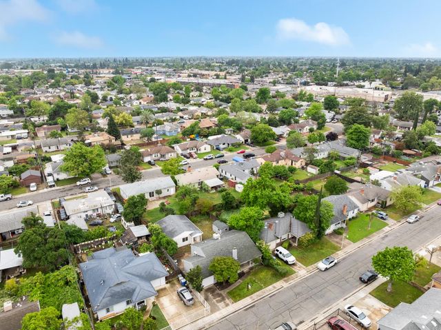 5640 33rd Ave, Sacramento, CA 95824