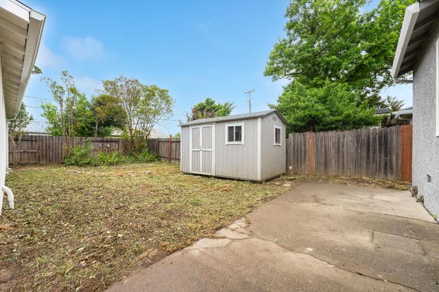 5640 33rd Ave, Sacramento, CA 95824