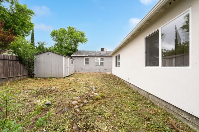 5640 33rd Ave, Sacramento, CA 95824