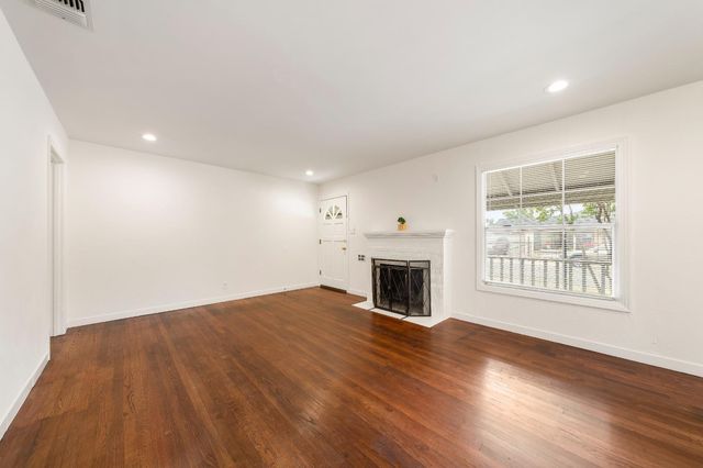 5640 33rd Ave, Sacramento, CA 95824