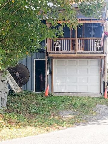 122 Mill Street, Hardwick, VT 05843