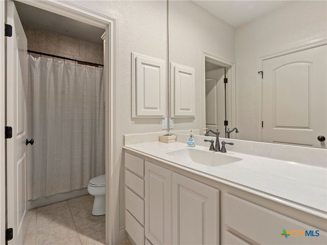 19819 Wild Hollow, San Antonio, TX 78266