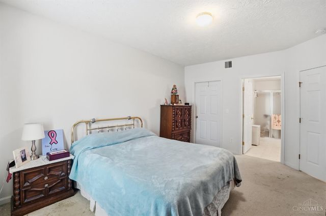 101 Logsby Place, Milford, OH 45150
