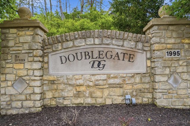101 Logsby Place, Milford, OH 45150