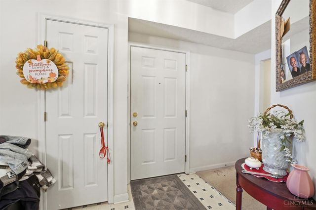 101 Logsby Place, Milford, OH 45150