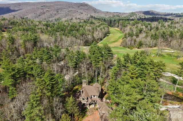 46 Mills Creek Drive, Lake Toxaway, NC 28747