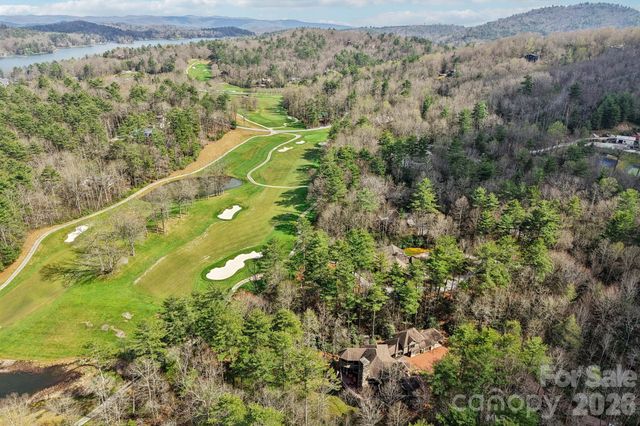 46 Mills Creek Drive, Lake Toxaway, NC 28747