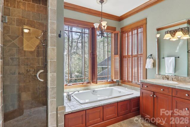46 Mills Creek Drive, Lake Toxaway, NC 28747