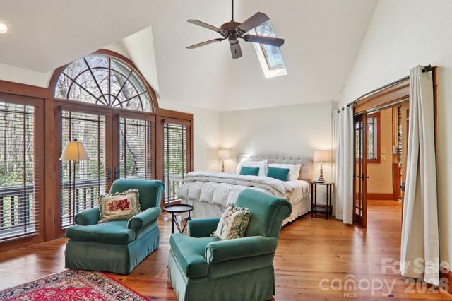 46 Mills Creek Drive, Lake Toxaway, NC 28747