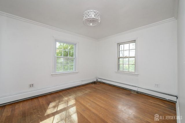 212 Echo Avenue, Edison, NJ 08837