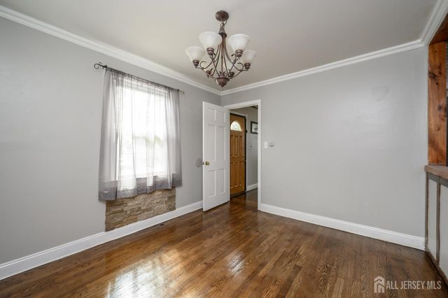 212 Echo Avenue, Edison, NJ 08837