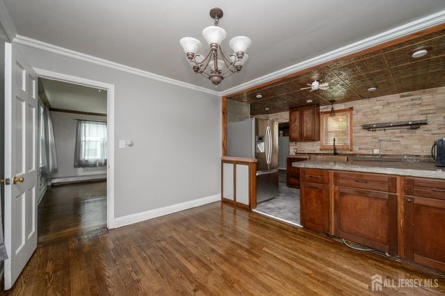 212 Echo Avenue, Edison, NJ 08837