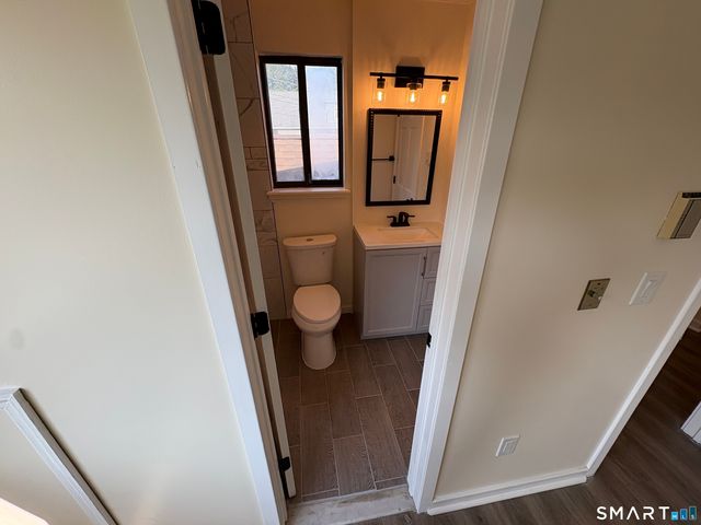28-32 Starr Avenue 9, Danbury, CT 06811