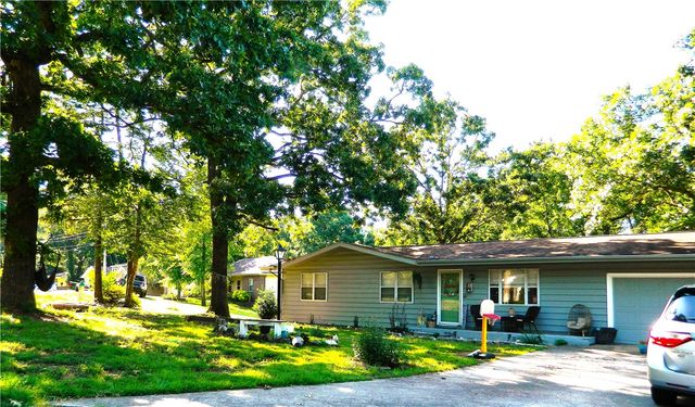 17 Ipswich Drive, Bella Vista, AR 72714