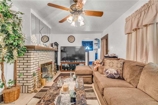 1533 E 195th Street, Euclid, OH 44117