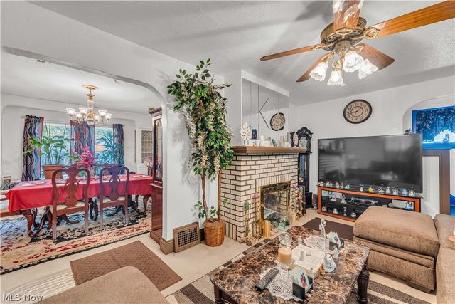 1533 E 195th Street, Euclid, OH 44117