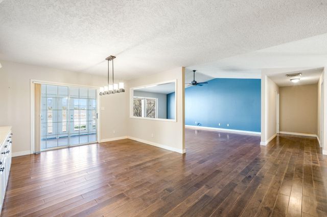 37 Sage Lane, Edgewood, NM 87015