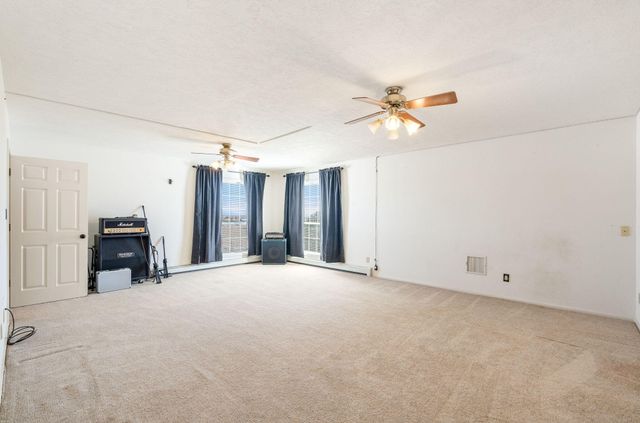 37 Sage Lane, Edgewood, NM 87015