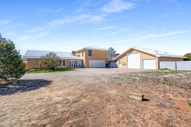 37 Sage Lane, Edgewood, NM 87015