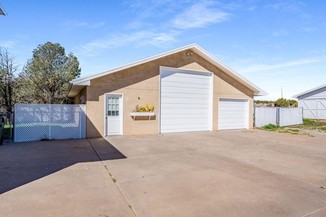 37 Sage Lane, Edgewood, NM 87015