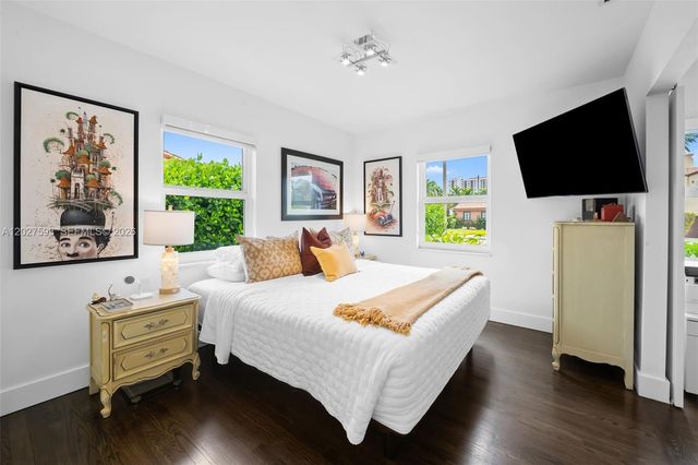 39 Montilla Avenue, Coral Gables, FL 33134