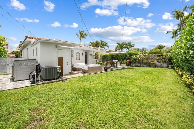 39 Montilla Avenue, Coral Gables, FL 33134