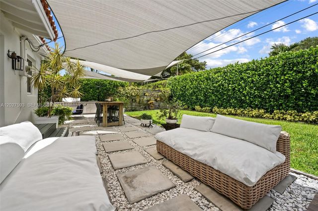 39 Montilla Avenue, Coral Gables, FL 33134