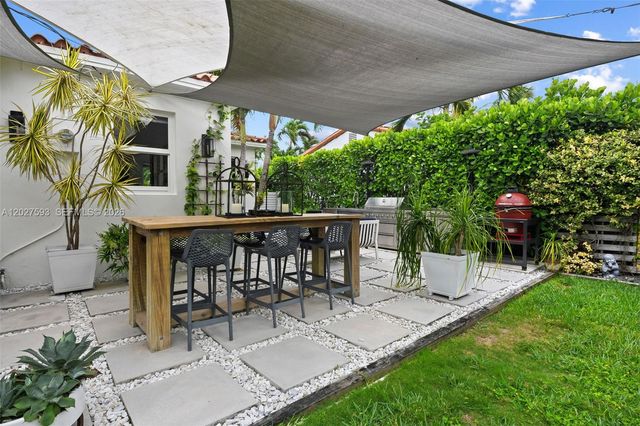 39 Montilla Avenue, Coral Gables, FL 33134