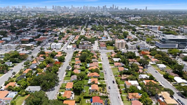 39 Montilla Avenue, Coral Gables, FL 33134