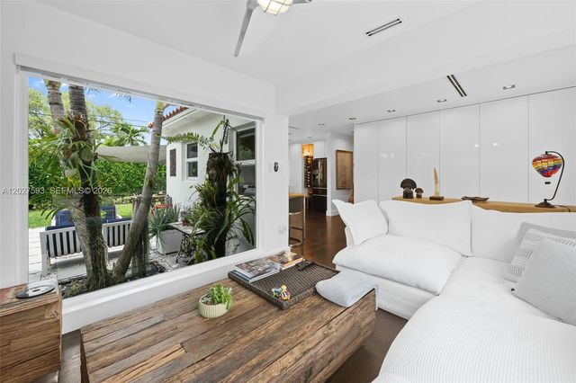 39 Montilla Avenue, Coral Gables, FL 33134