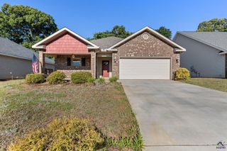 109 Hawks Ridge Trace, Byron, GA 31008